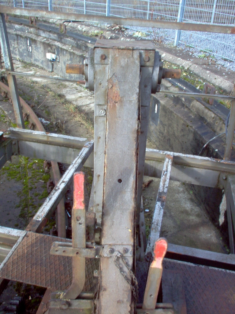 2005-01-13_e (768x1024)