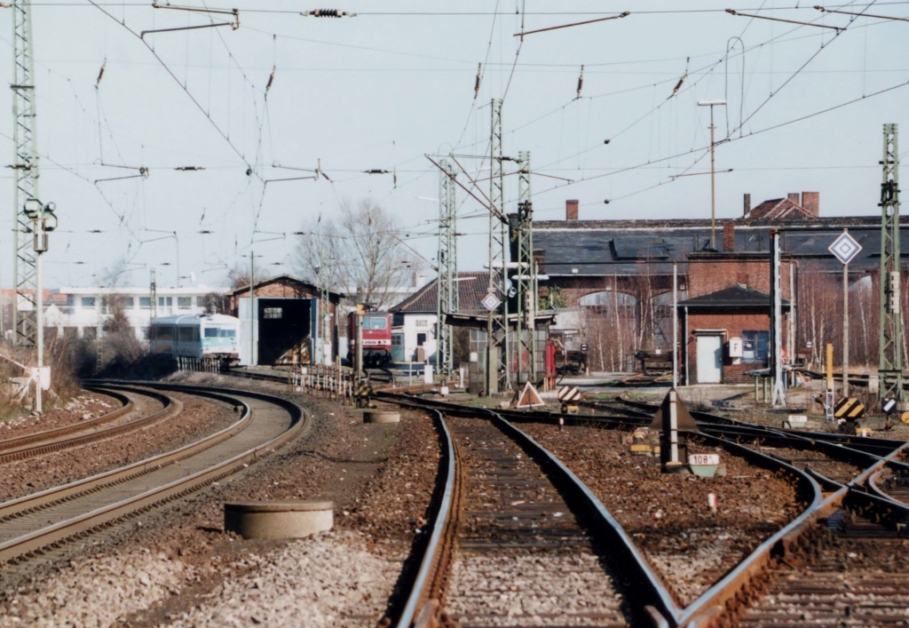 1997-03_Edwin Rolf_h (1024x707)