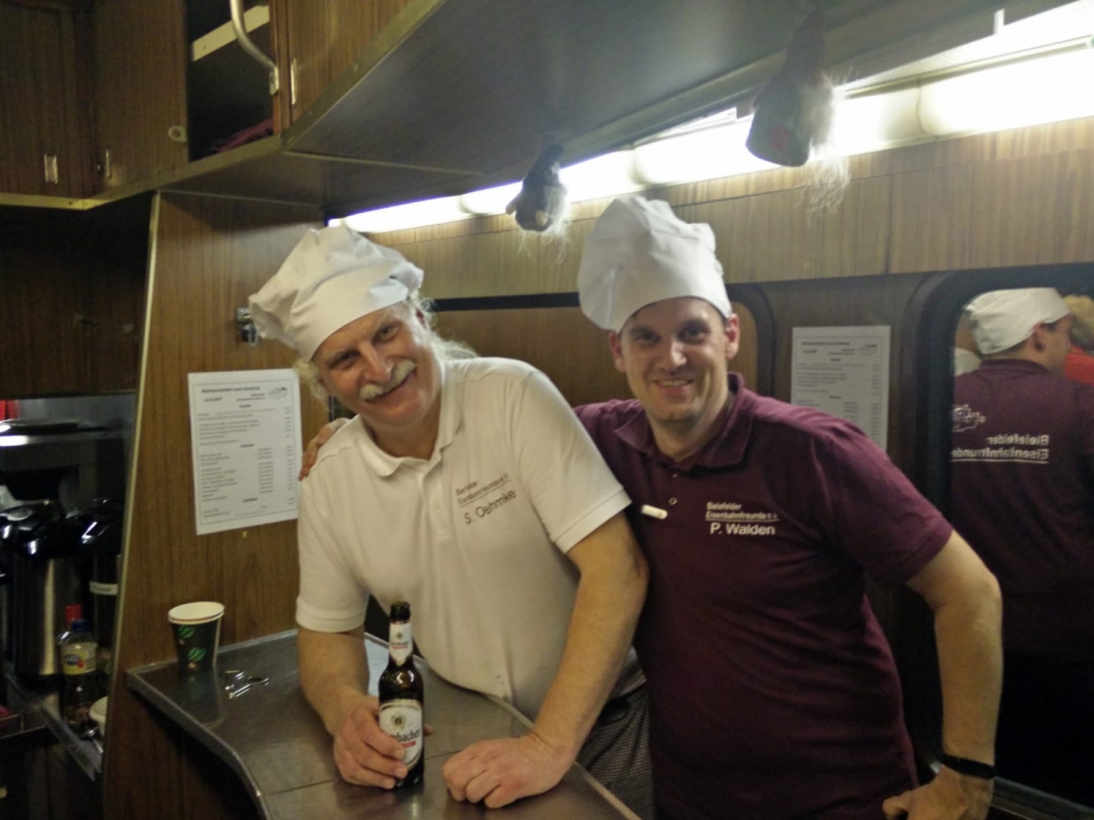 WhatsApp Image 2019-12-14 at 23.00.31