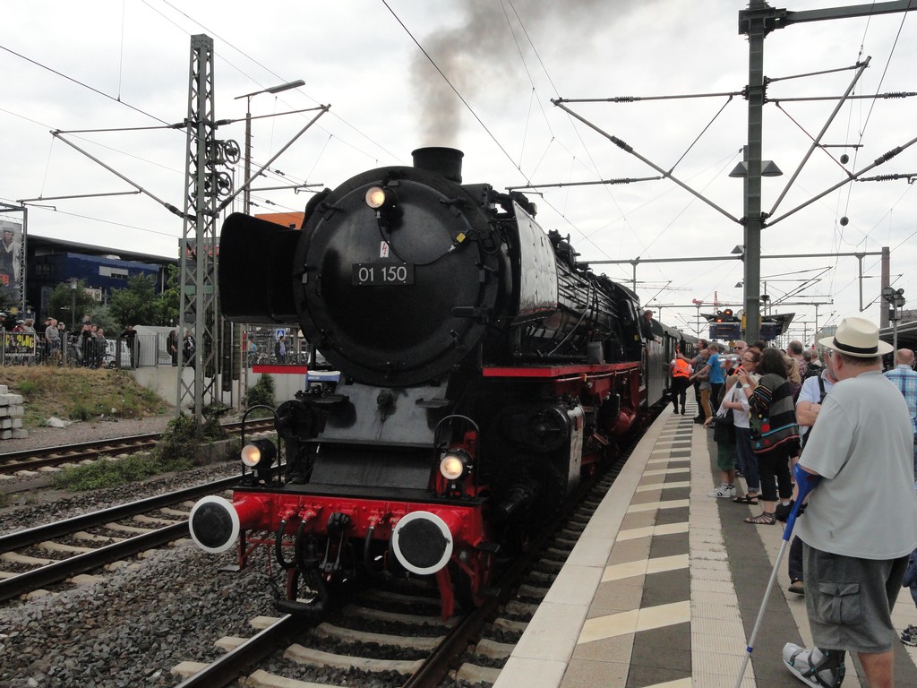 2013-08-11-01-150-048