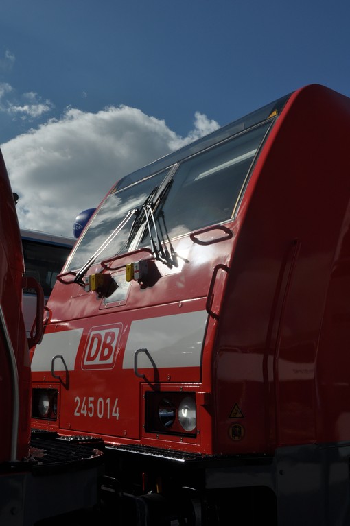 2014-09-27-2014-09-28-001-071