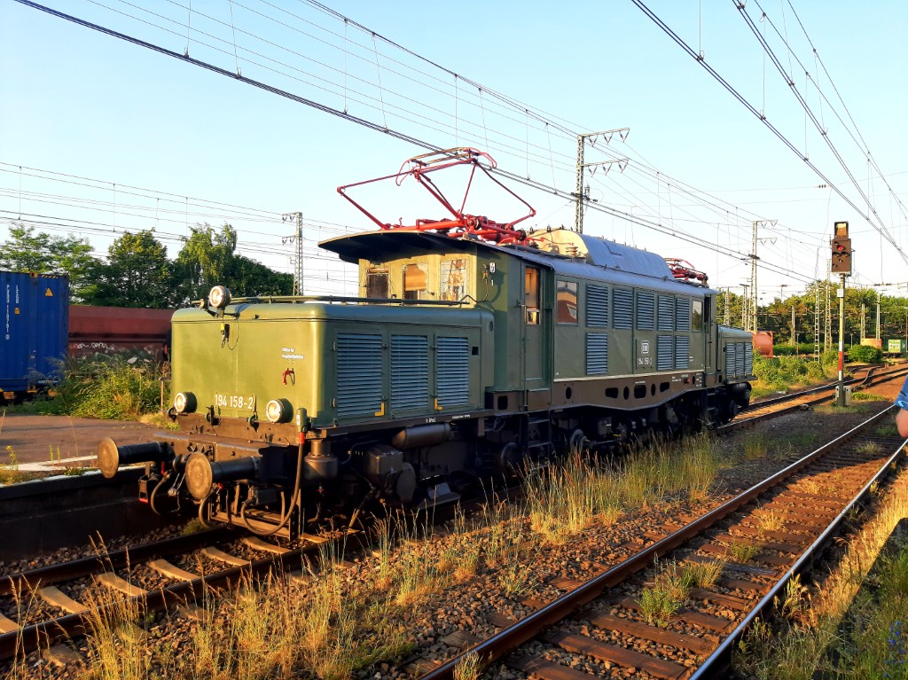 20230610_202941 (1024)