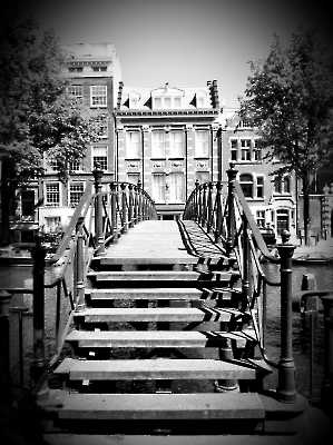 20230610_222344 (1024)